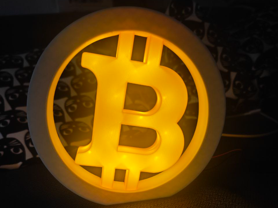 Bitcoin logo Lamp