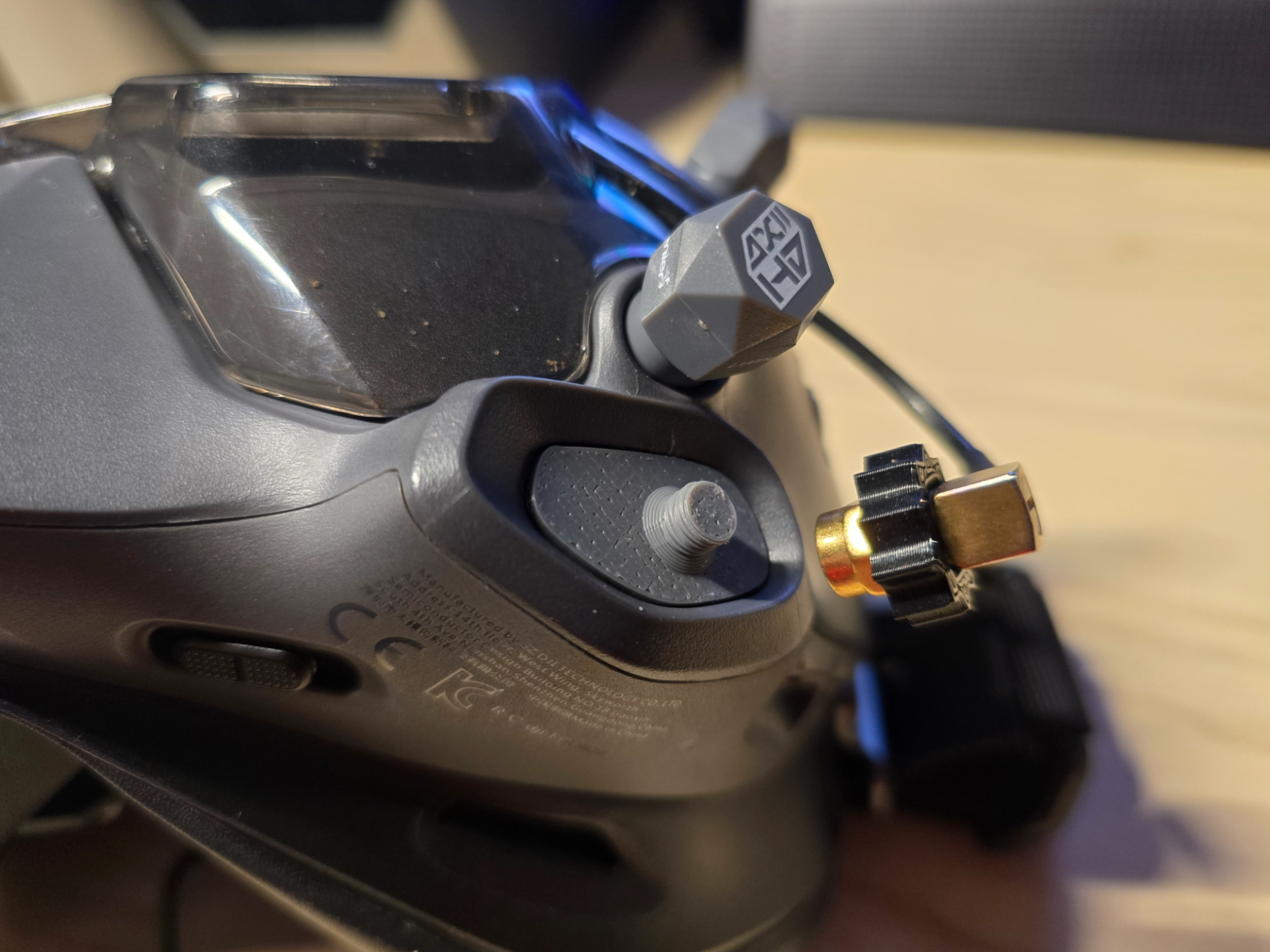 DJI Goggles V2 rest for SMA Patch/Stubby antenna