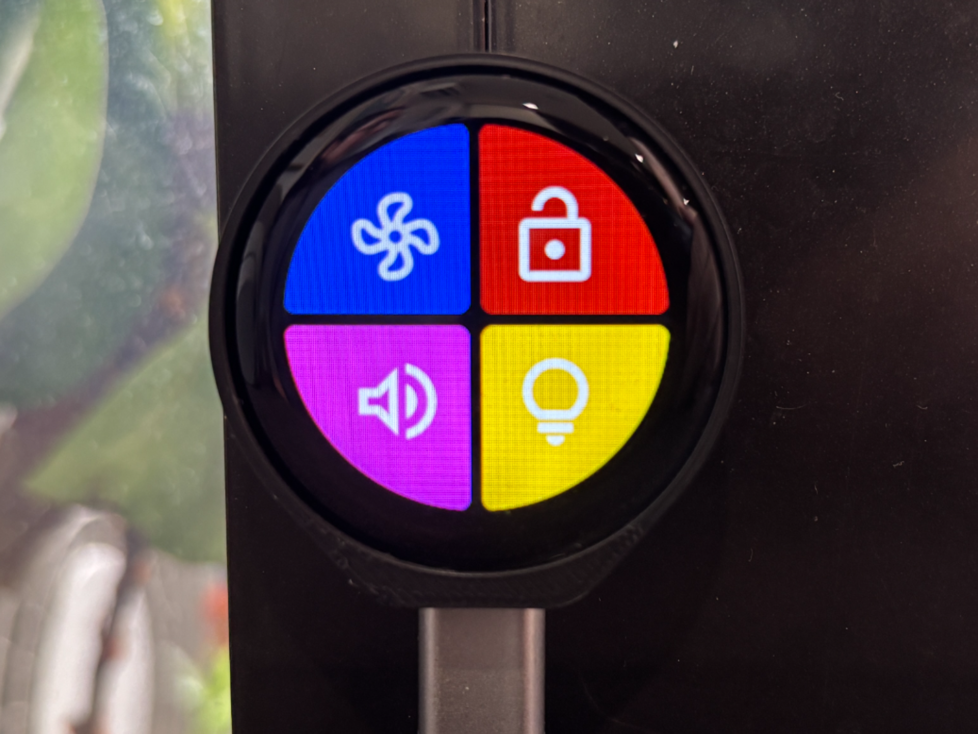ESP32 1.28" Touch LCD Screen Wall Case (YourCee)