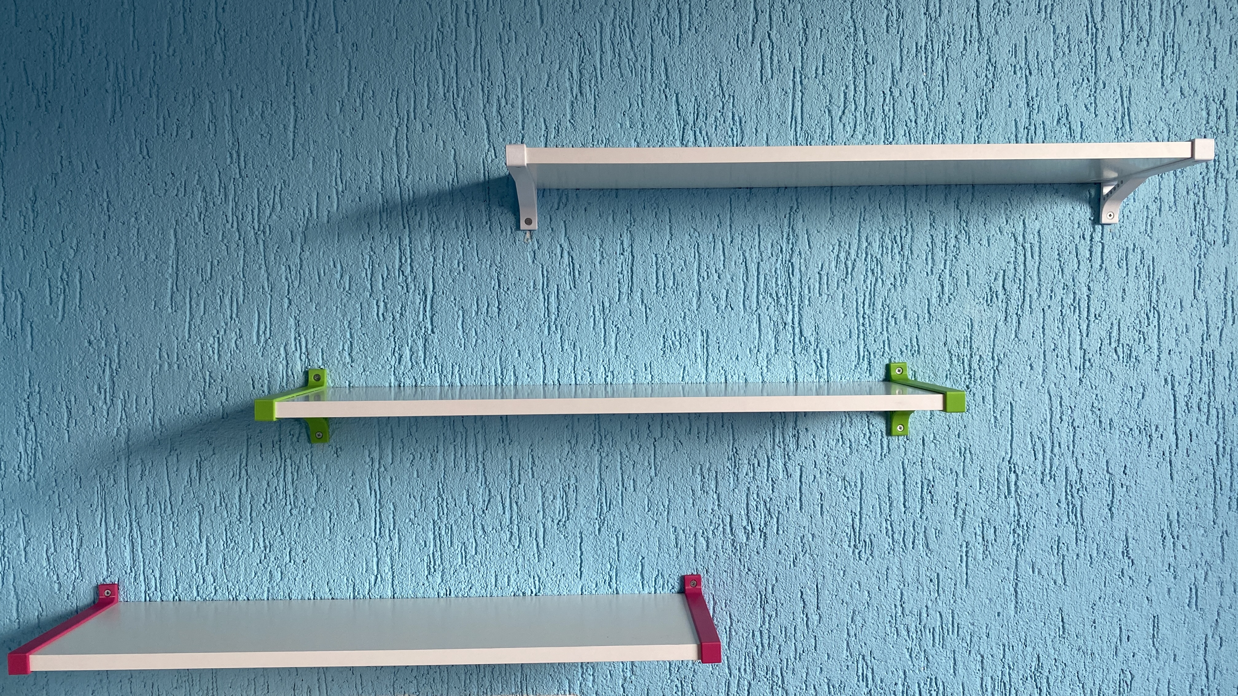 Bracket for a Laminated Board (18 mm, 200 mm)