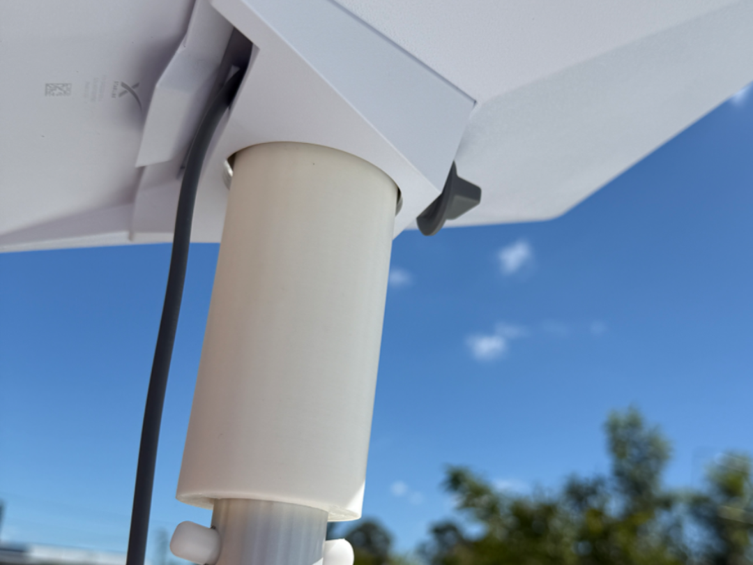 Starlink to pool pole adapter