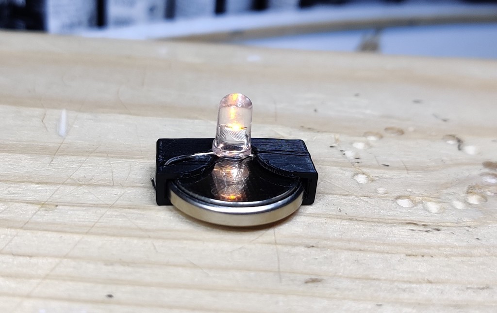CR2032 LED Clip