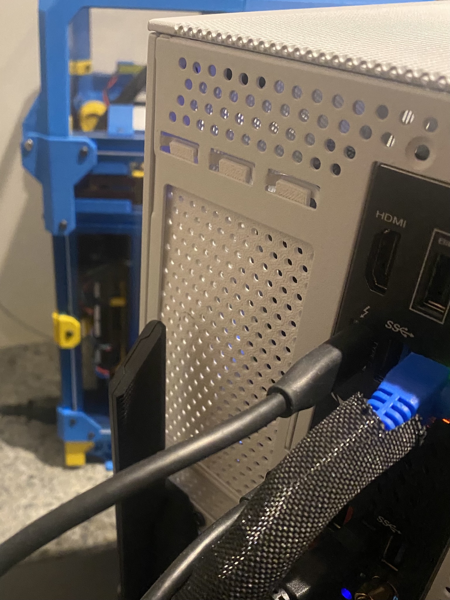 Meshlicious GPU mesh cover + fan mesh cover
