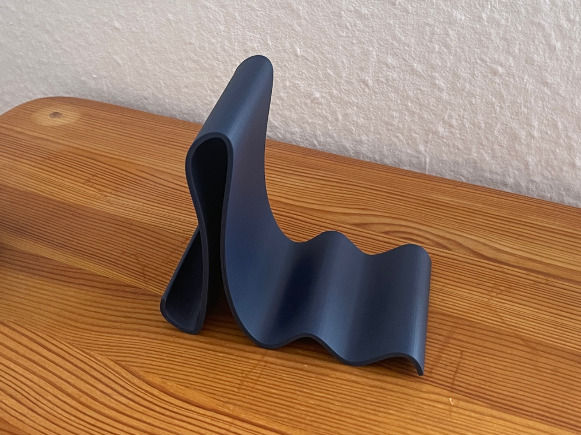 Handystand geschwungen / Tischstand