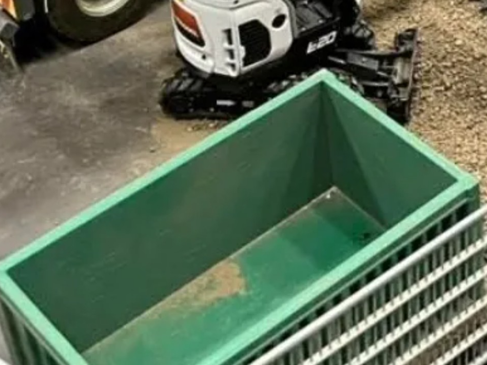 Roadworks Container- scale models for diorama