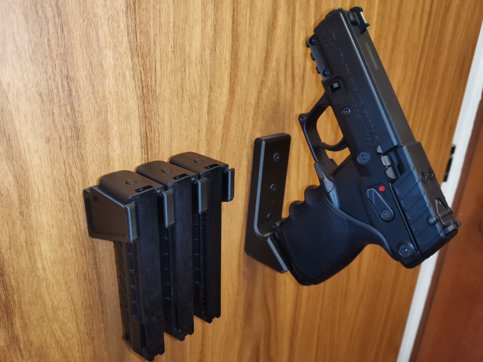 Keltec P17 holder +3x mag holder