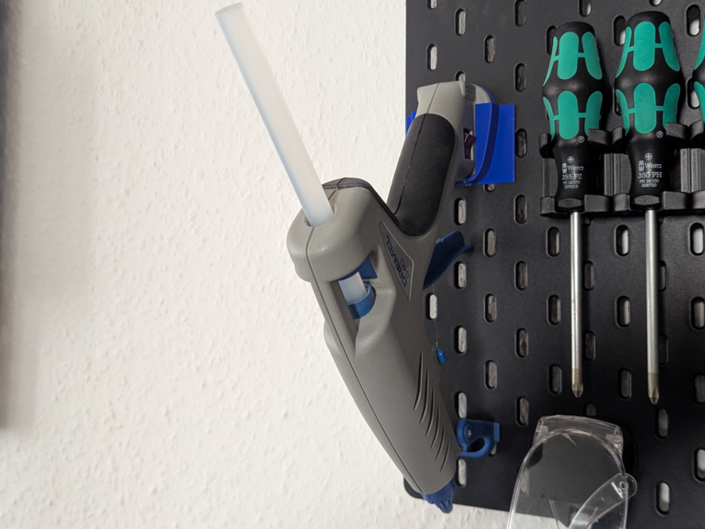 Skadis Dremel Heißklebepistole 940 Halter