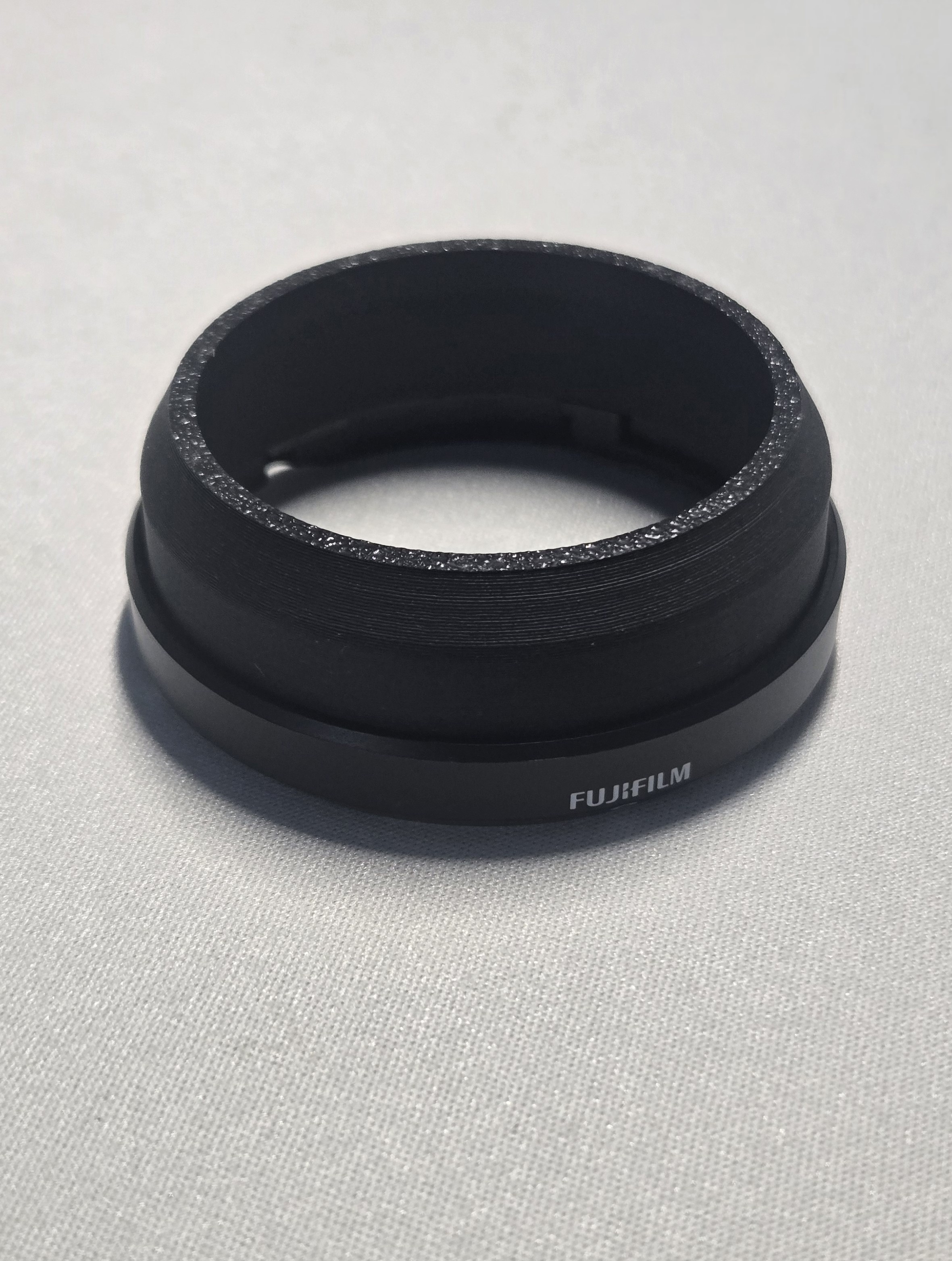 XF 23mm F2 WR Extended Lens Hood