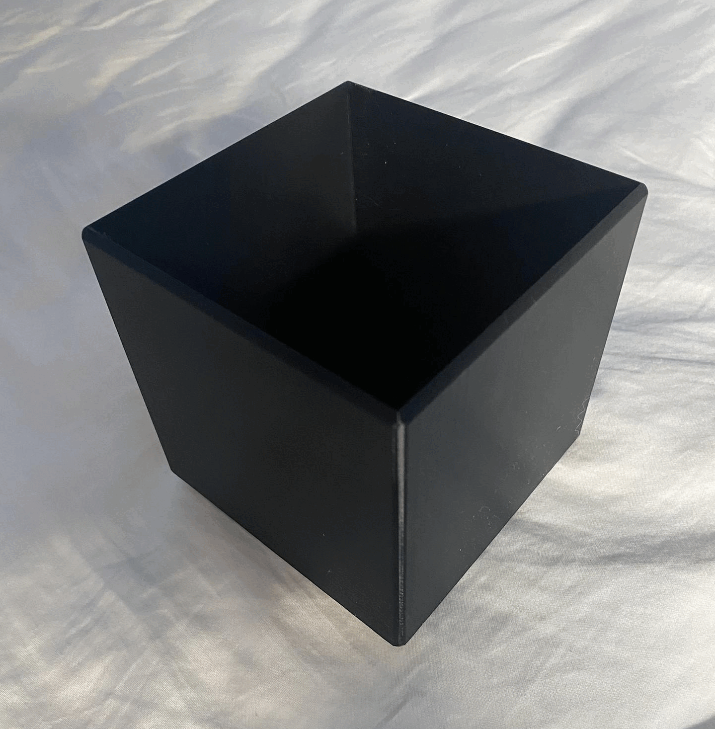 4x4x4 inch solid storage container