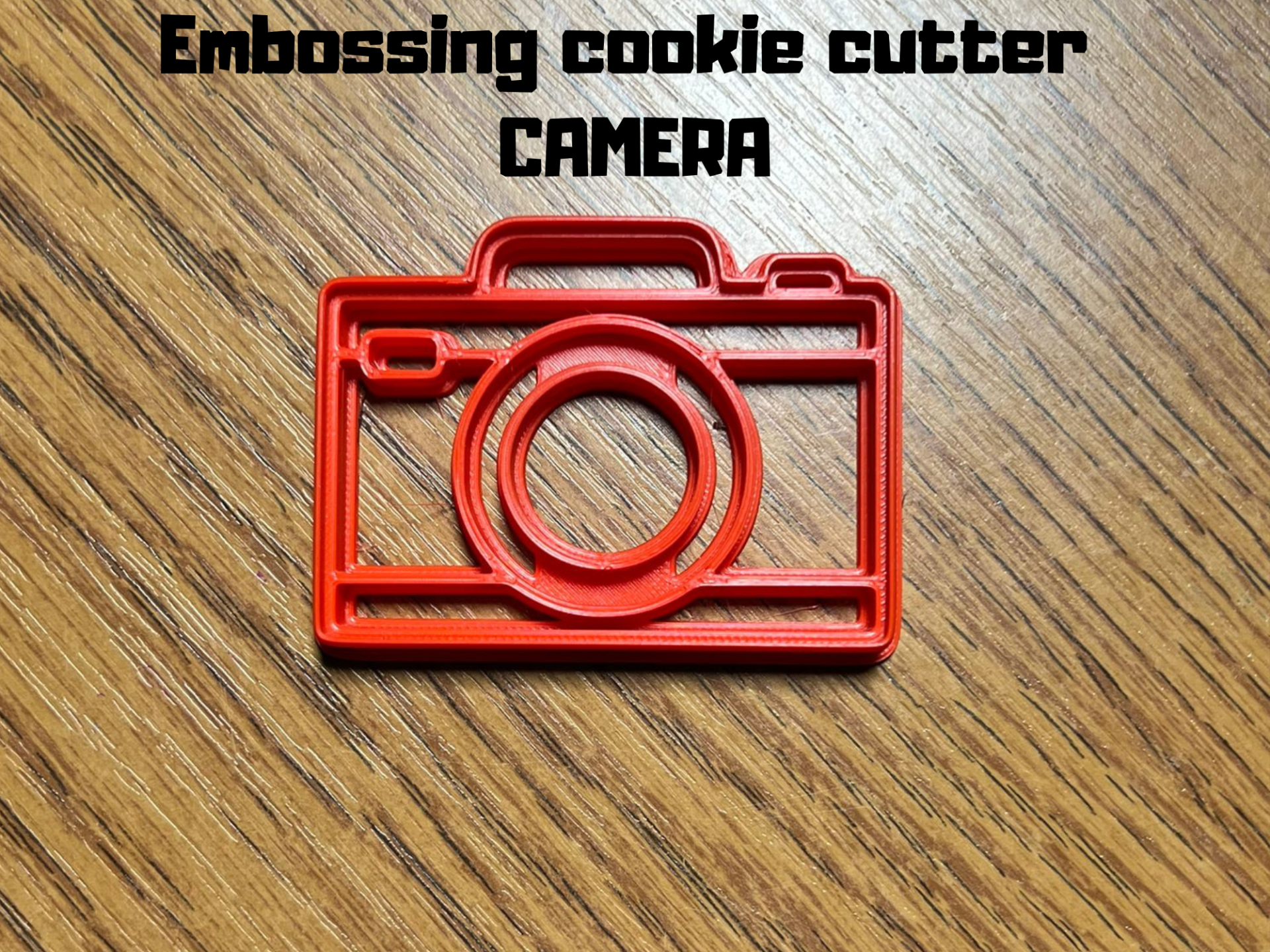 Embossing cookie cutter CAMERA