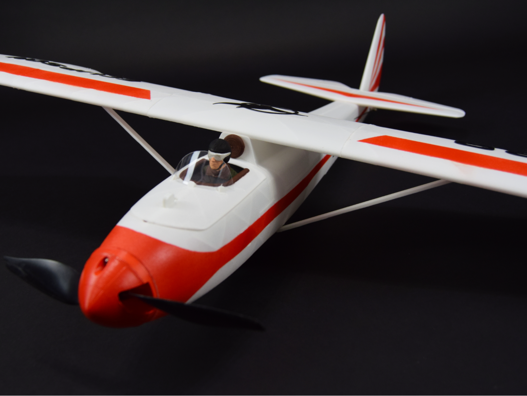 RC plane Go 1 Wolf V2