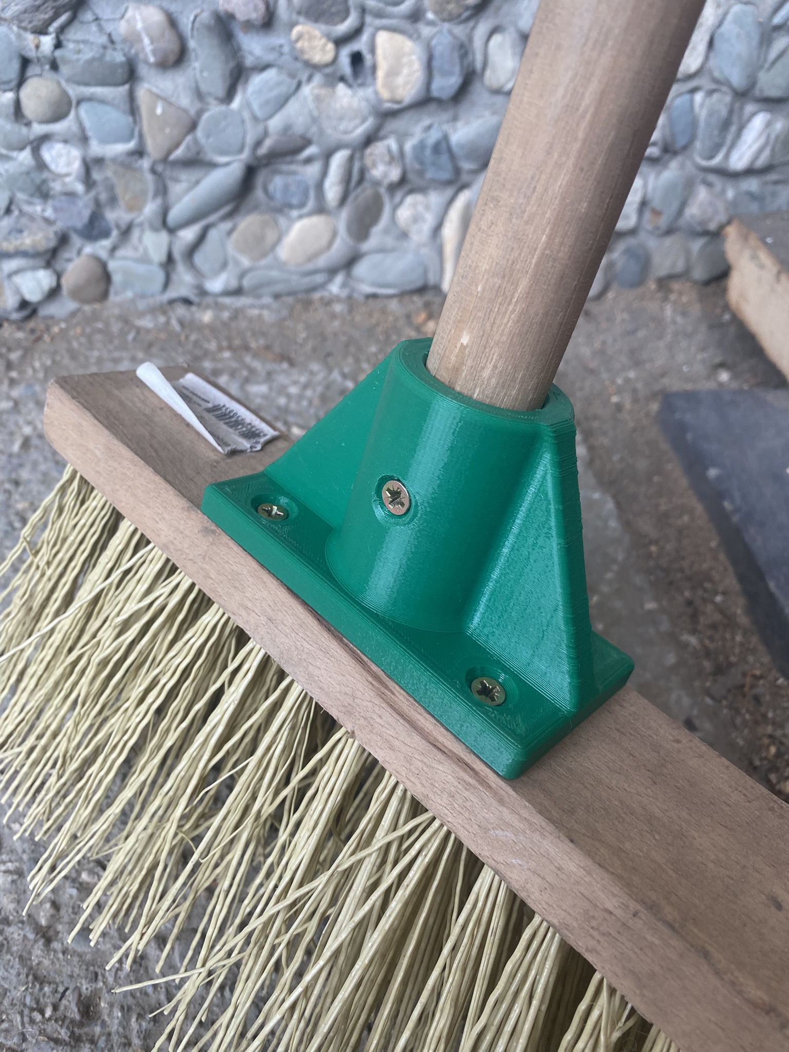 Simple broom head fix / oprava smetáku