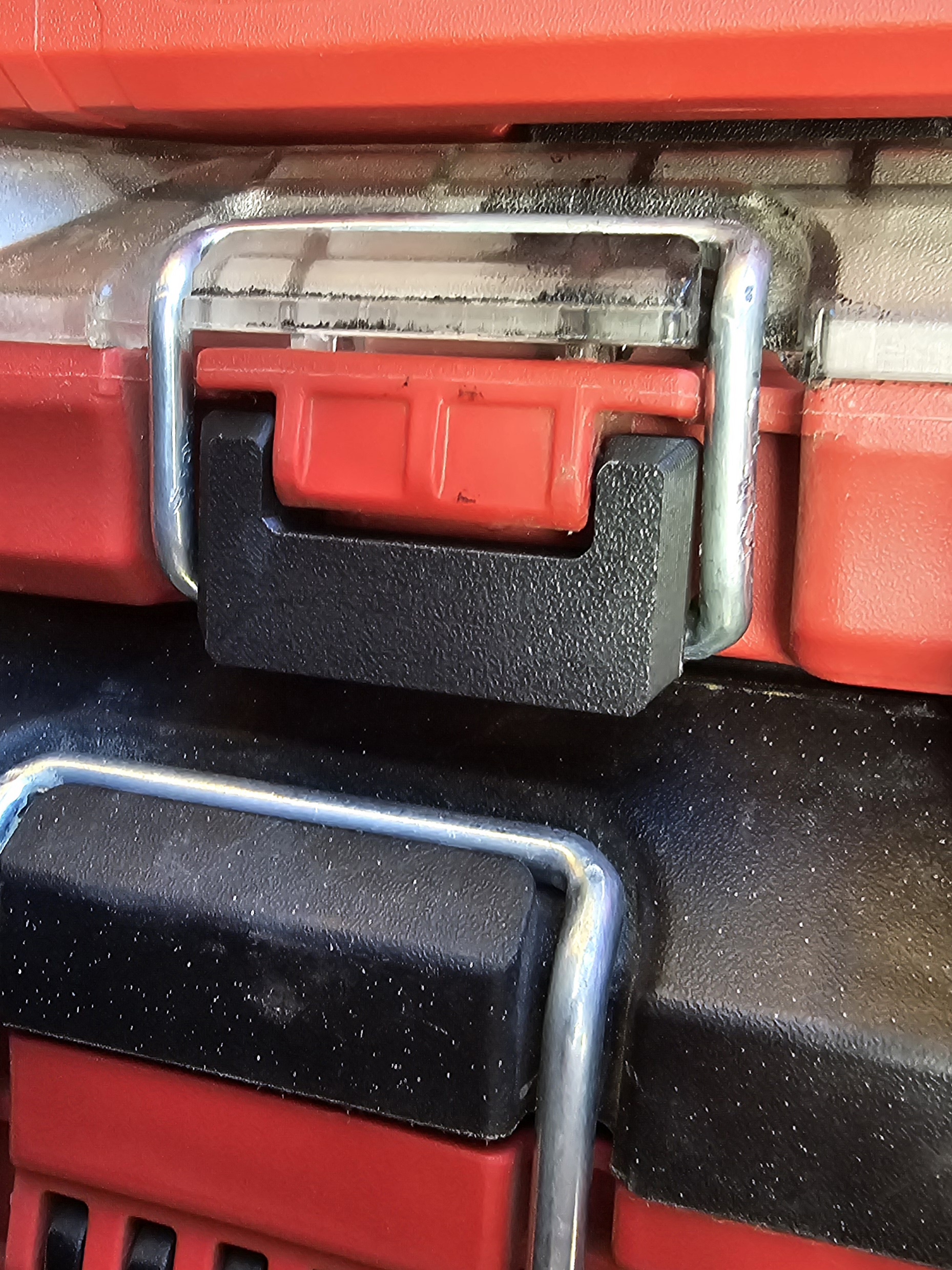 Milwaukee packout latch (slim box)