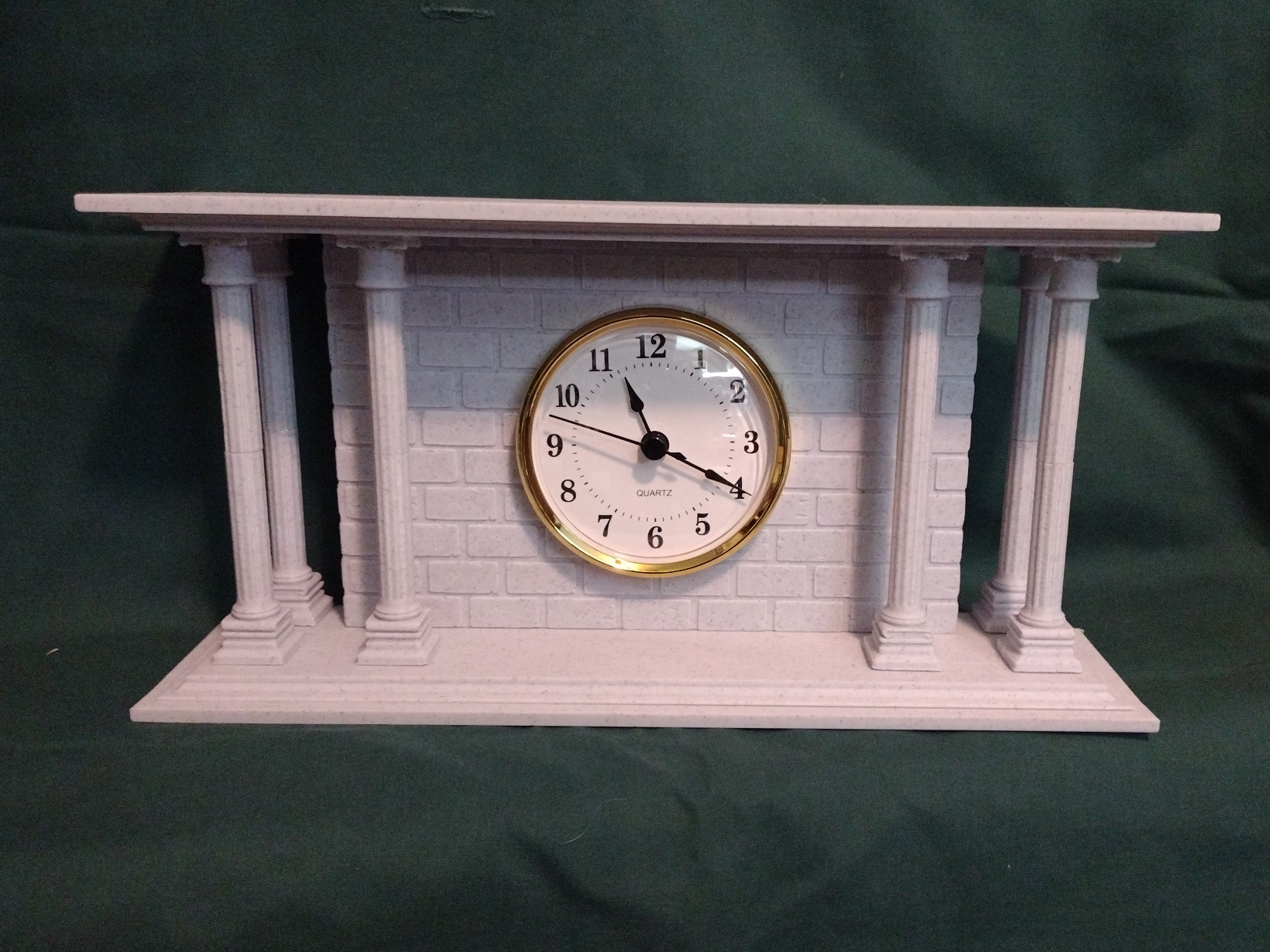 Mantle Clock
