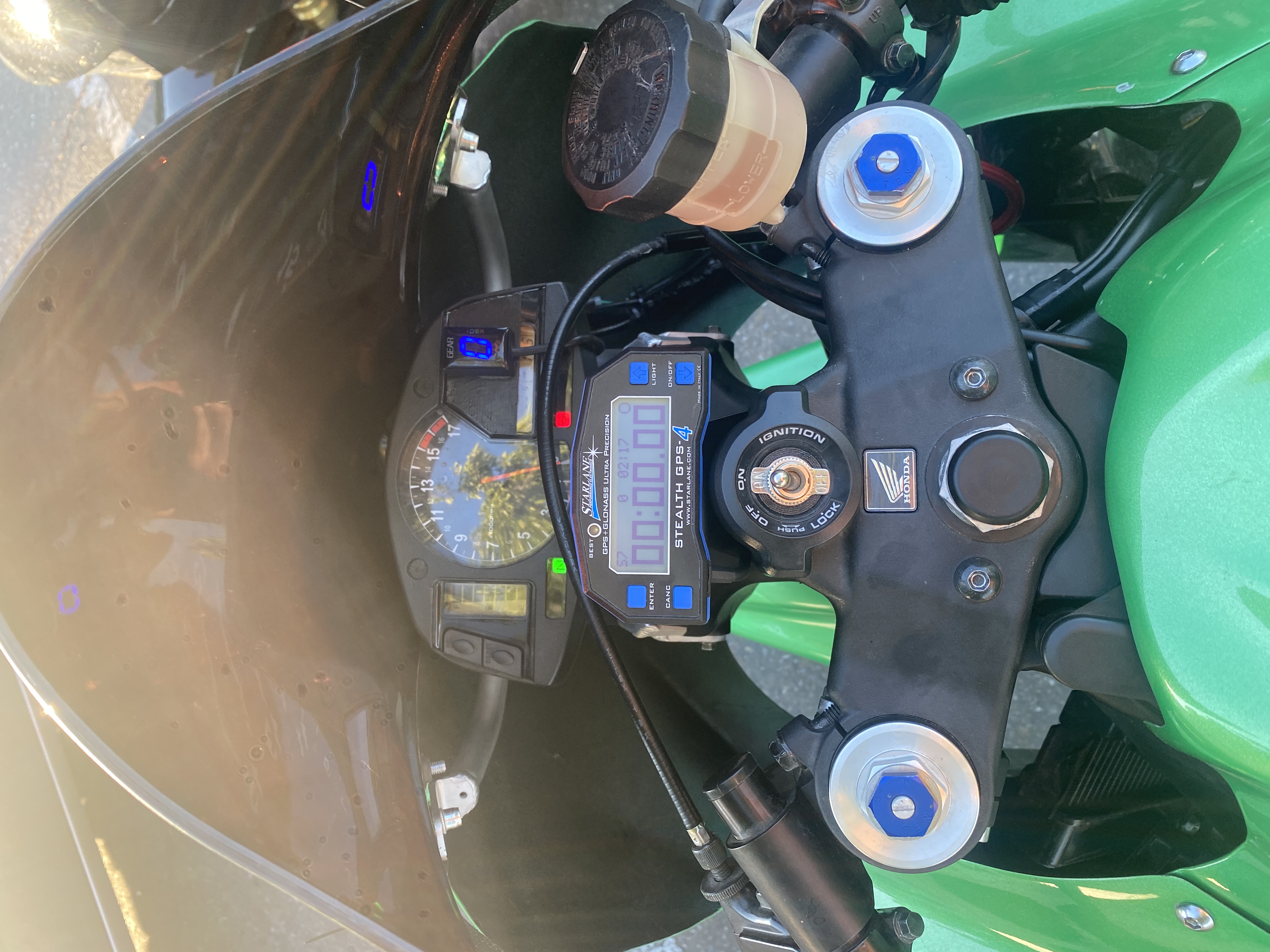 CBR 600RR Starlane Stealth GPS-4 Laptimer Mount