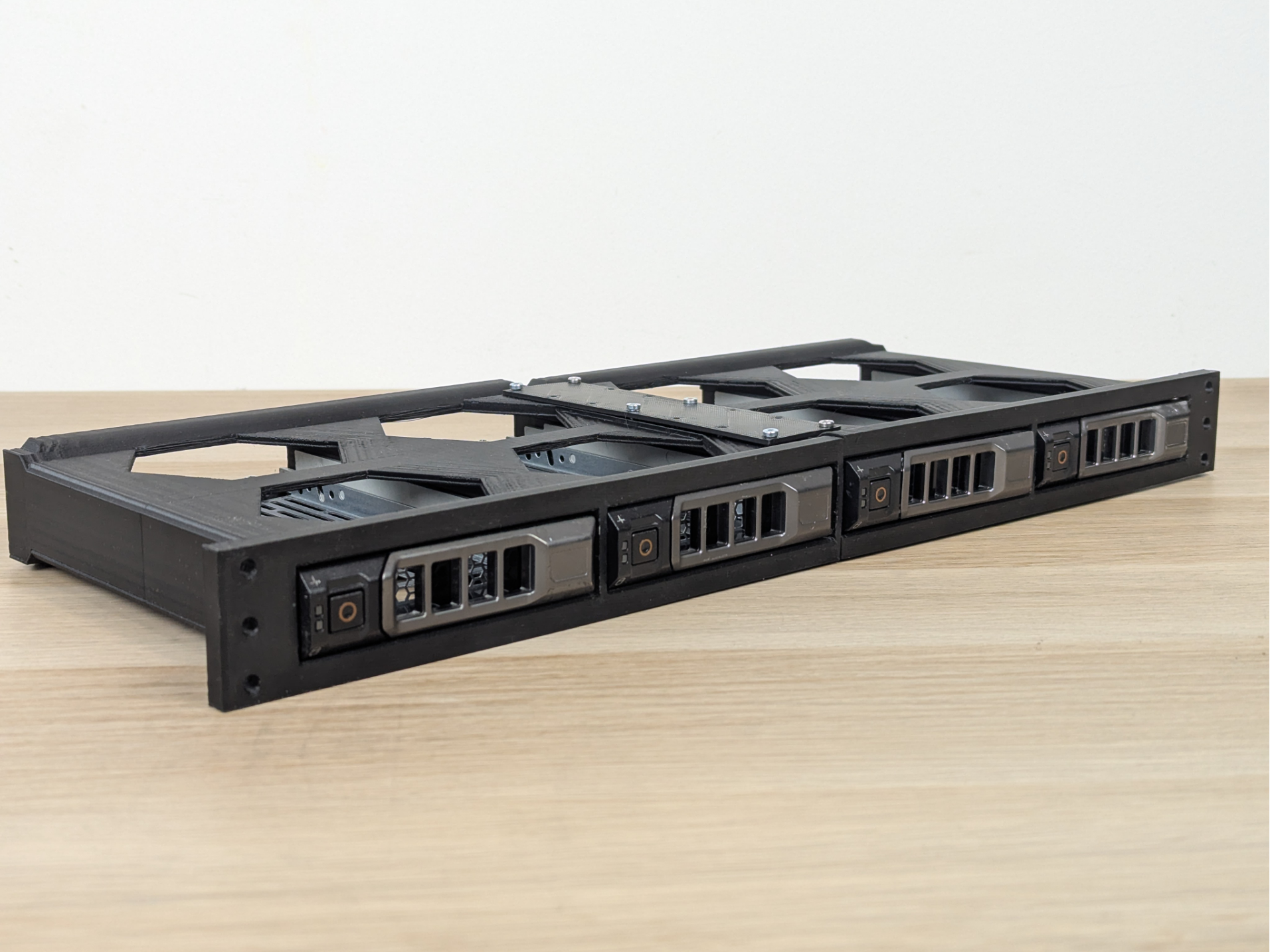 19 inch Rack 1U : 4 x 3.5 inch HDD - HOT SWAP !
