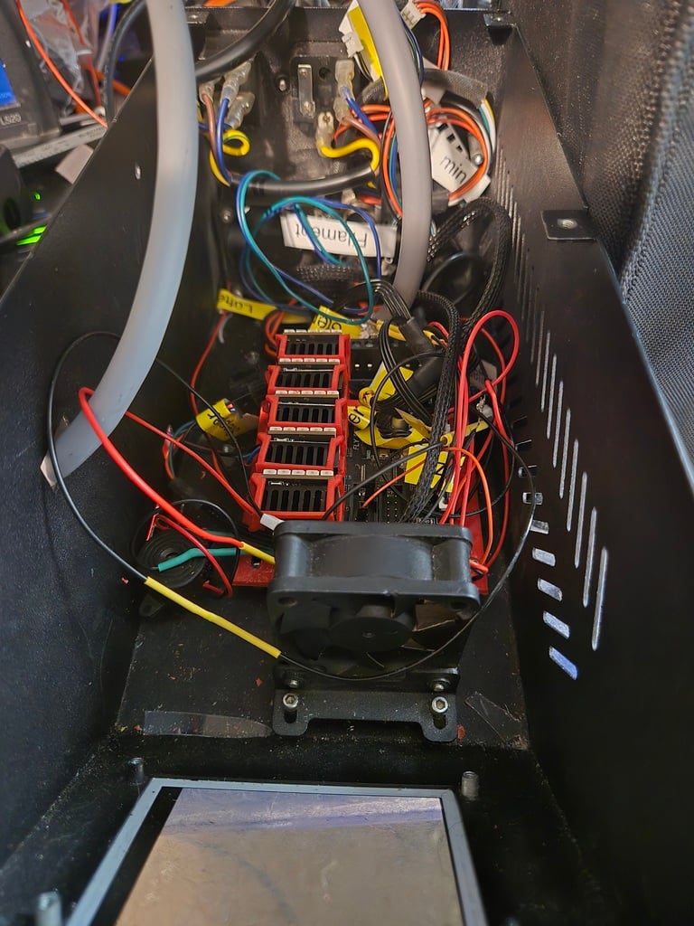 Mount for Mellow Fly DP5/D5 in Geeetech A30 case