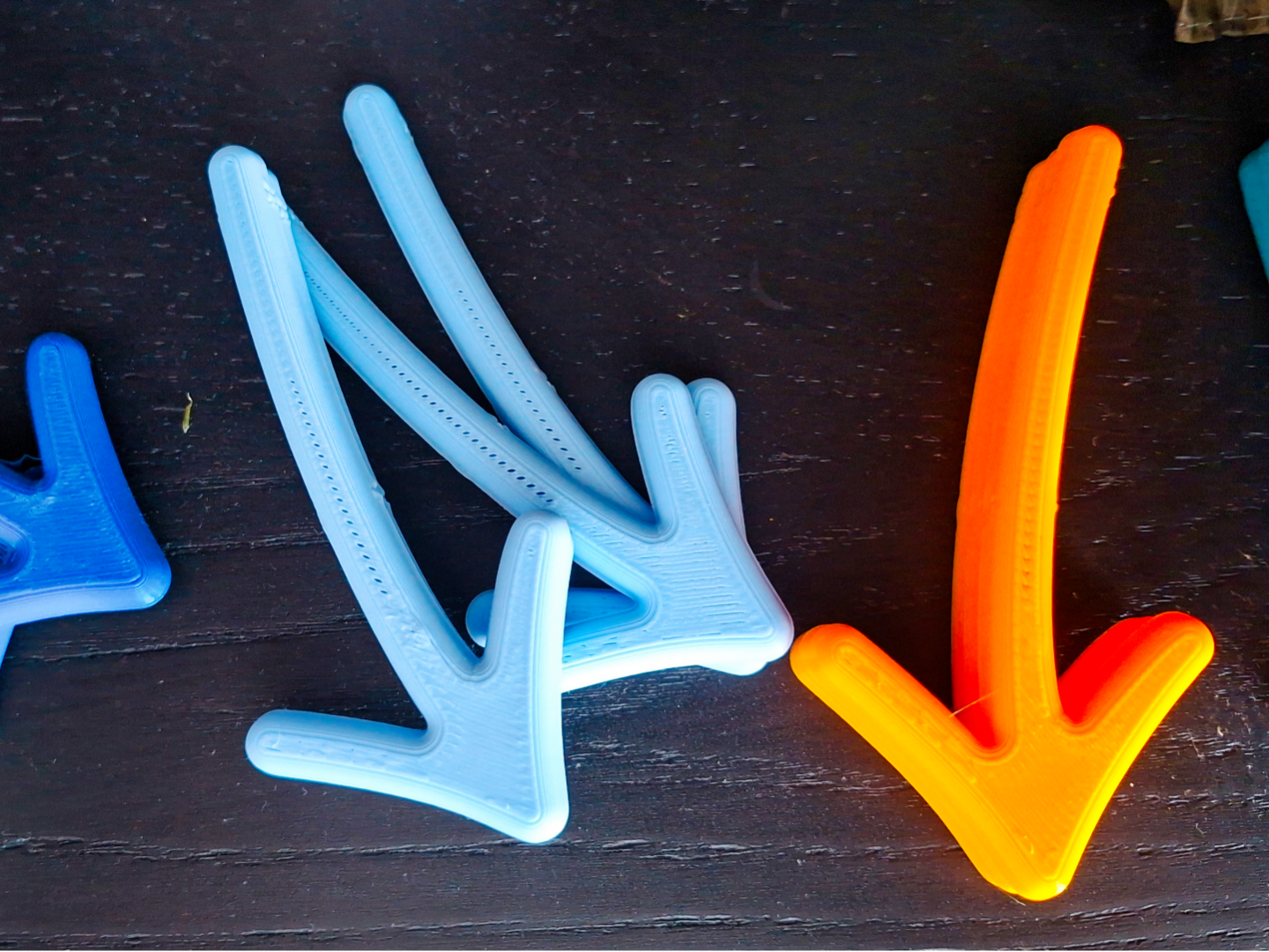 Magnetic arrows