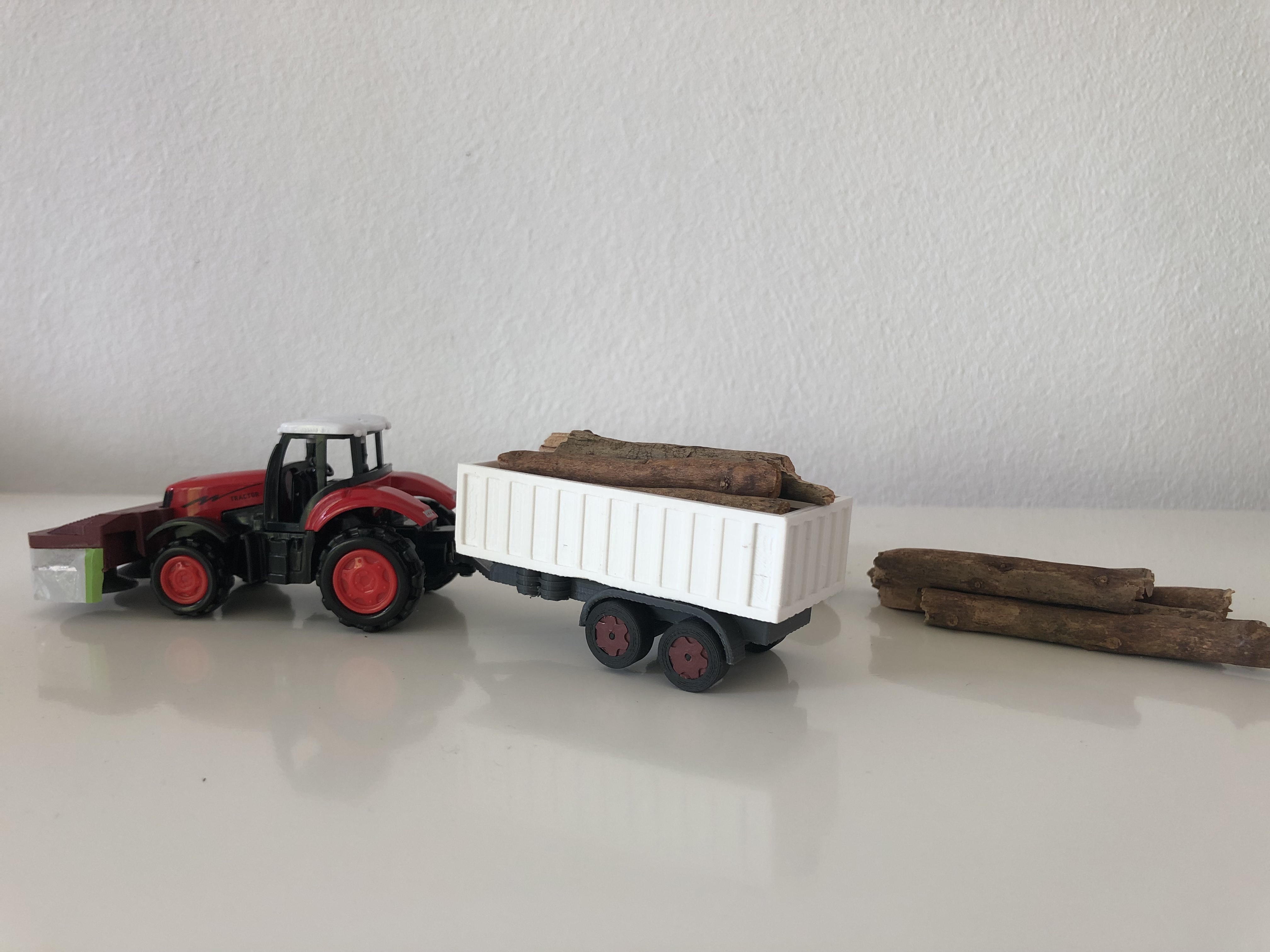 Tractor Trialer / Traktor Anhänger 1:64