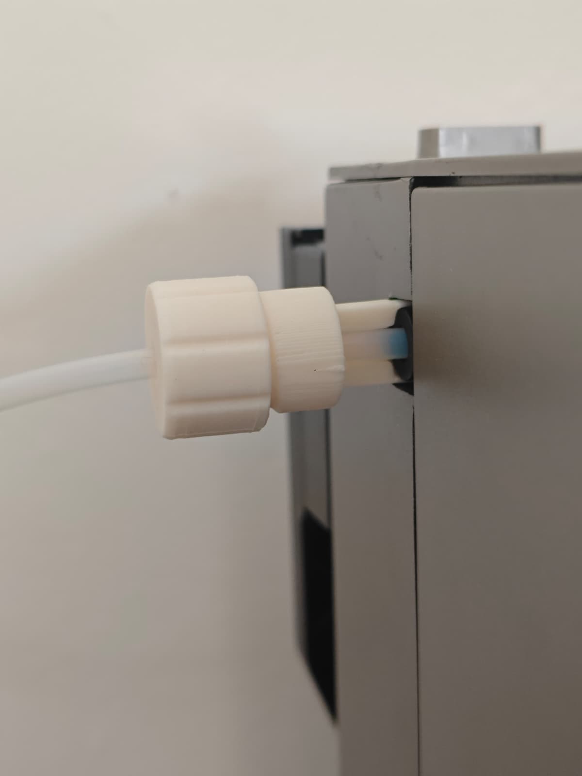 QIDI Box bowden tube inlet adapter (QIDI PLUS 4 )