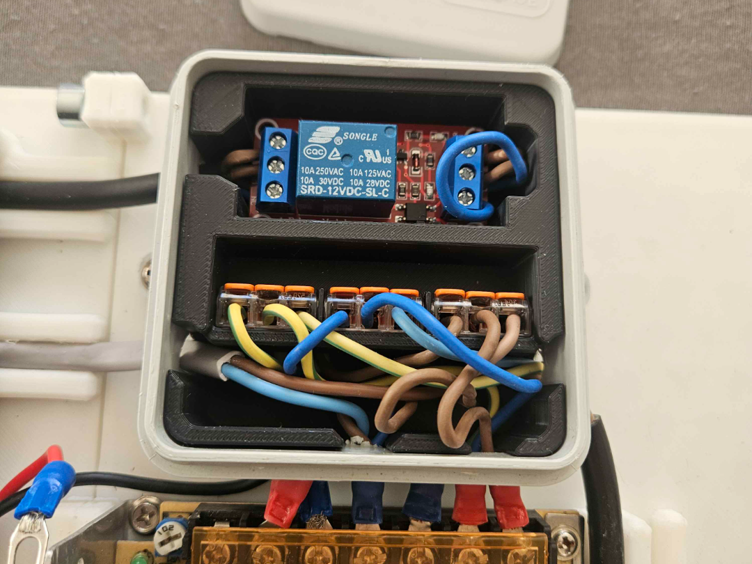 Junction box inlay