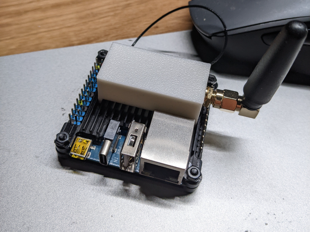 OrangePi Zero 3 Antenna Holder Heatsink Compatible