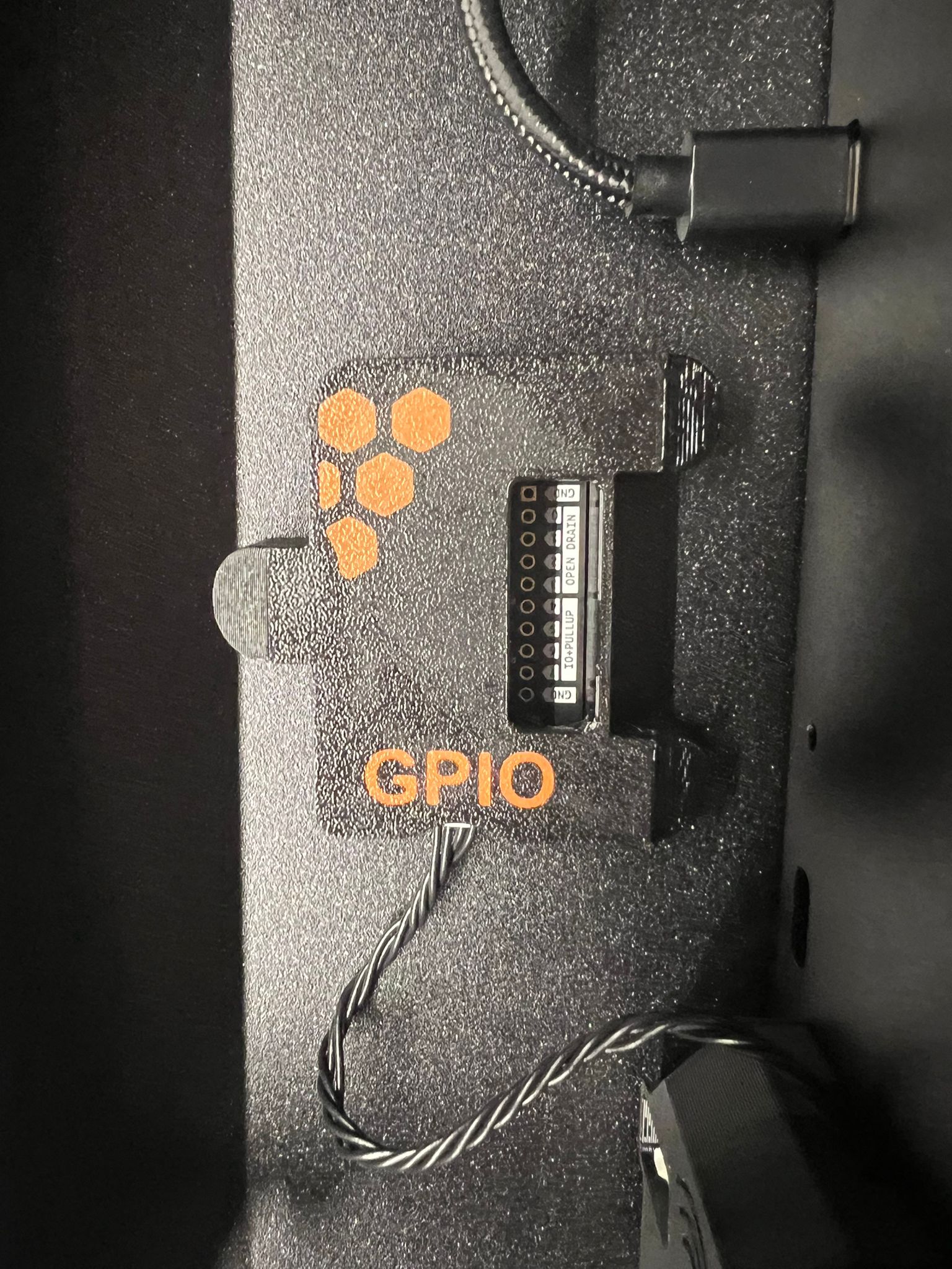 Prusa GPIOHackerboard cover  6x3mm magnets and MMU