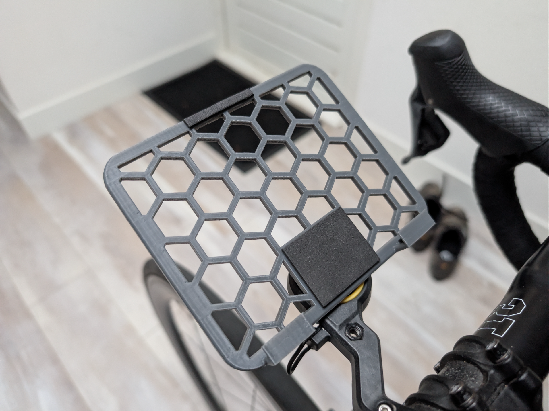 Garmin-Style Tablet Holder(30°) for Indoor Cycling
