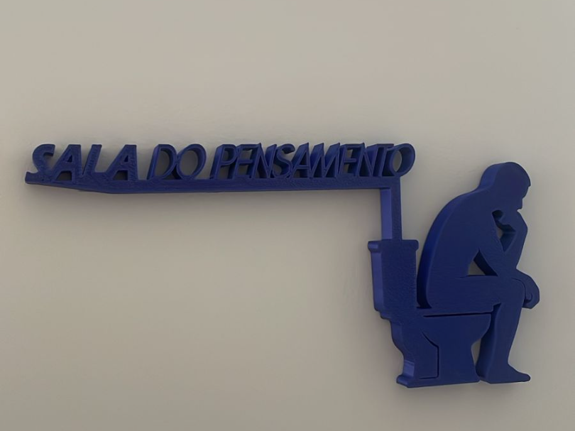 Placa banheiro sala do pensamento
