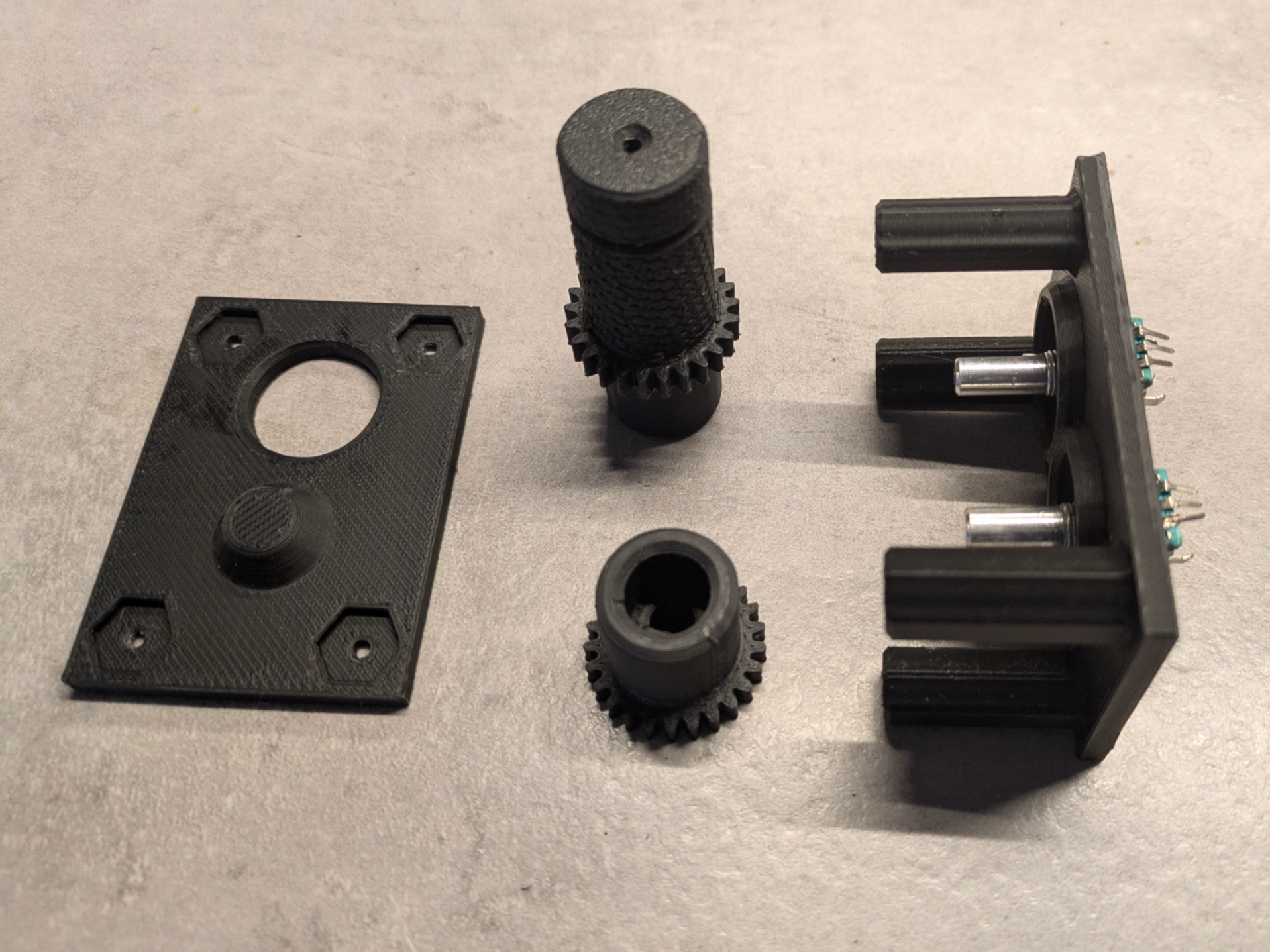 Dual tuner/rotary selector for Simulators.