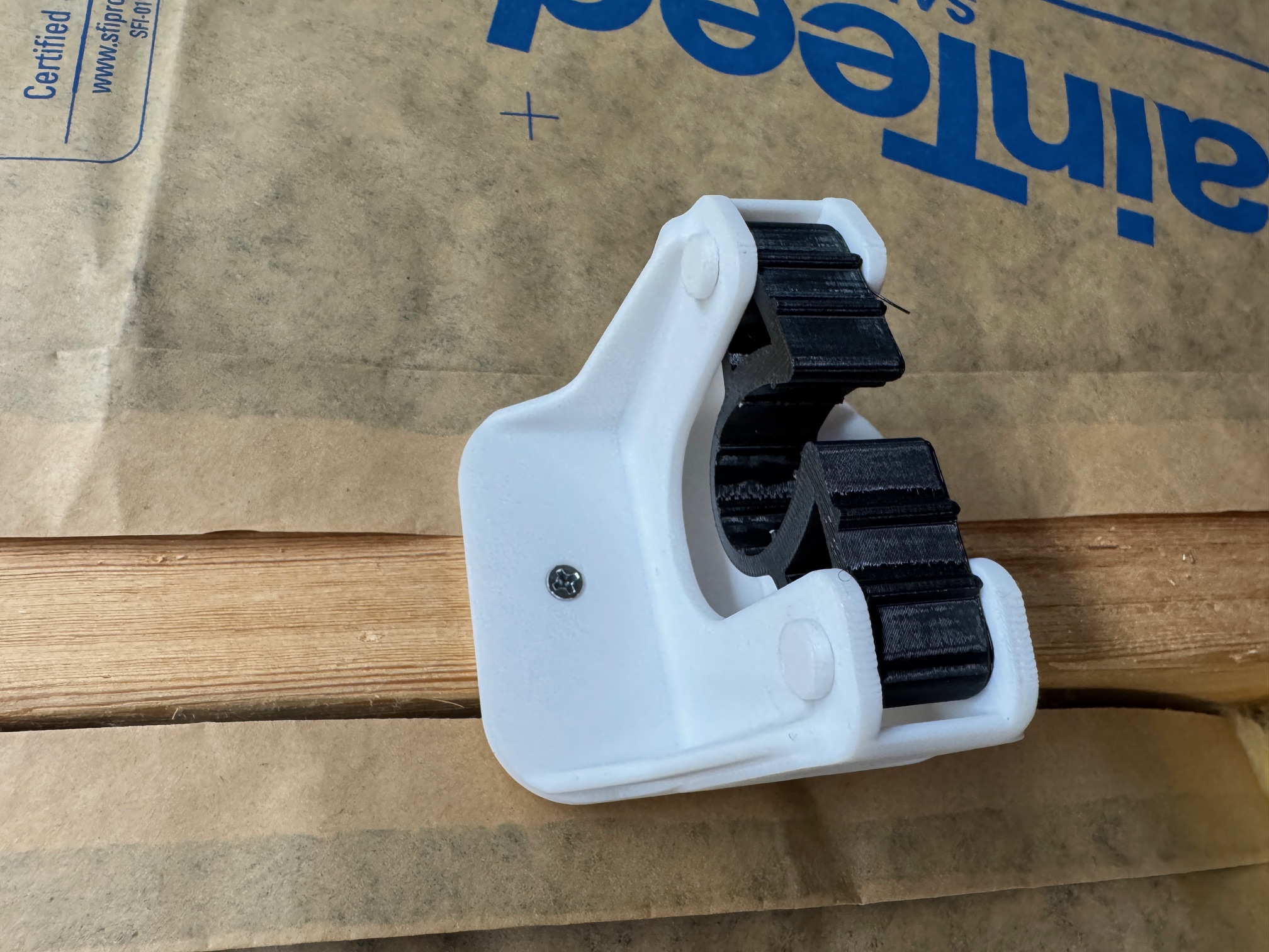 Clamp Hook Broom Holder Wall Mount