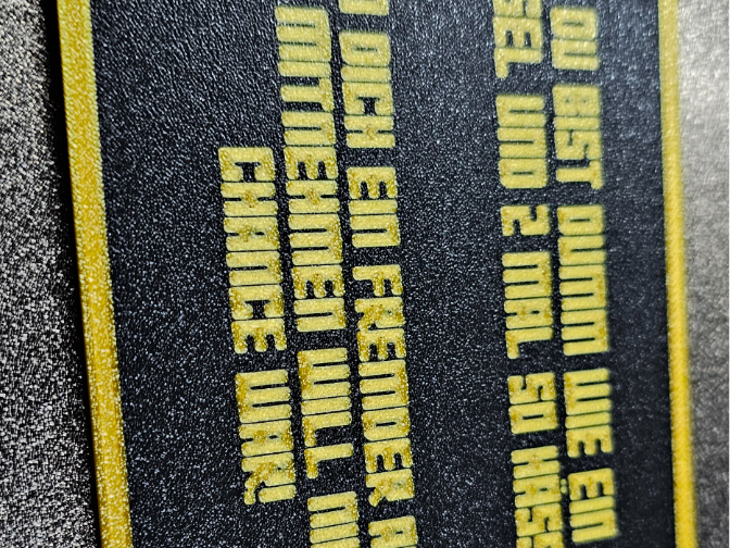 Schild wie ein Esel
