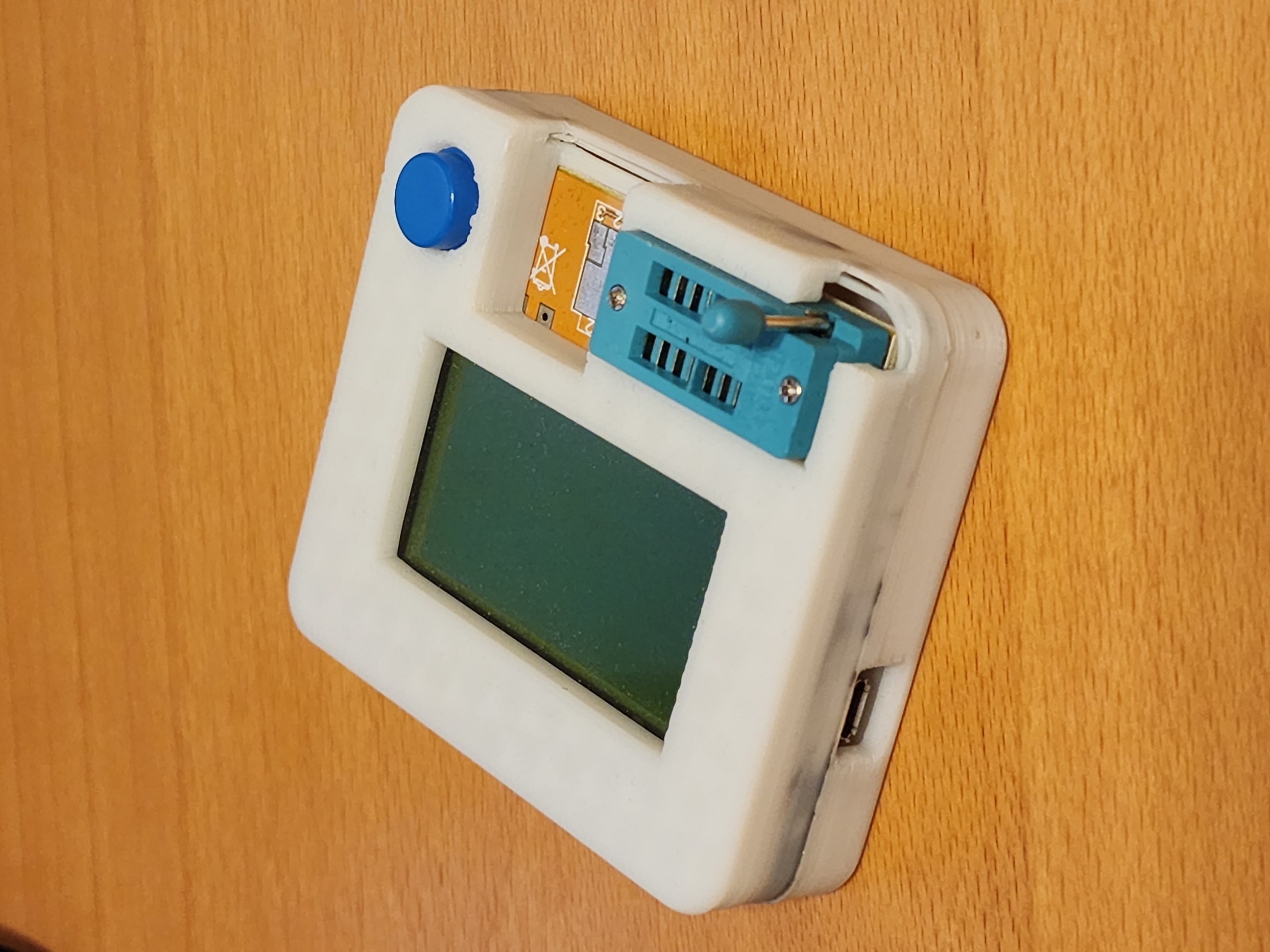 Electronics component tester case