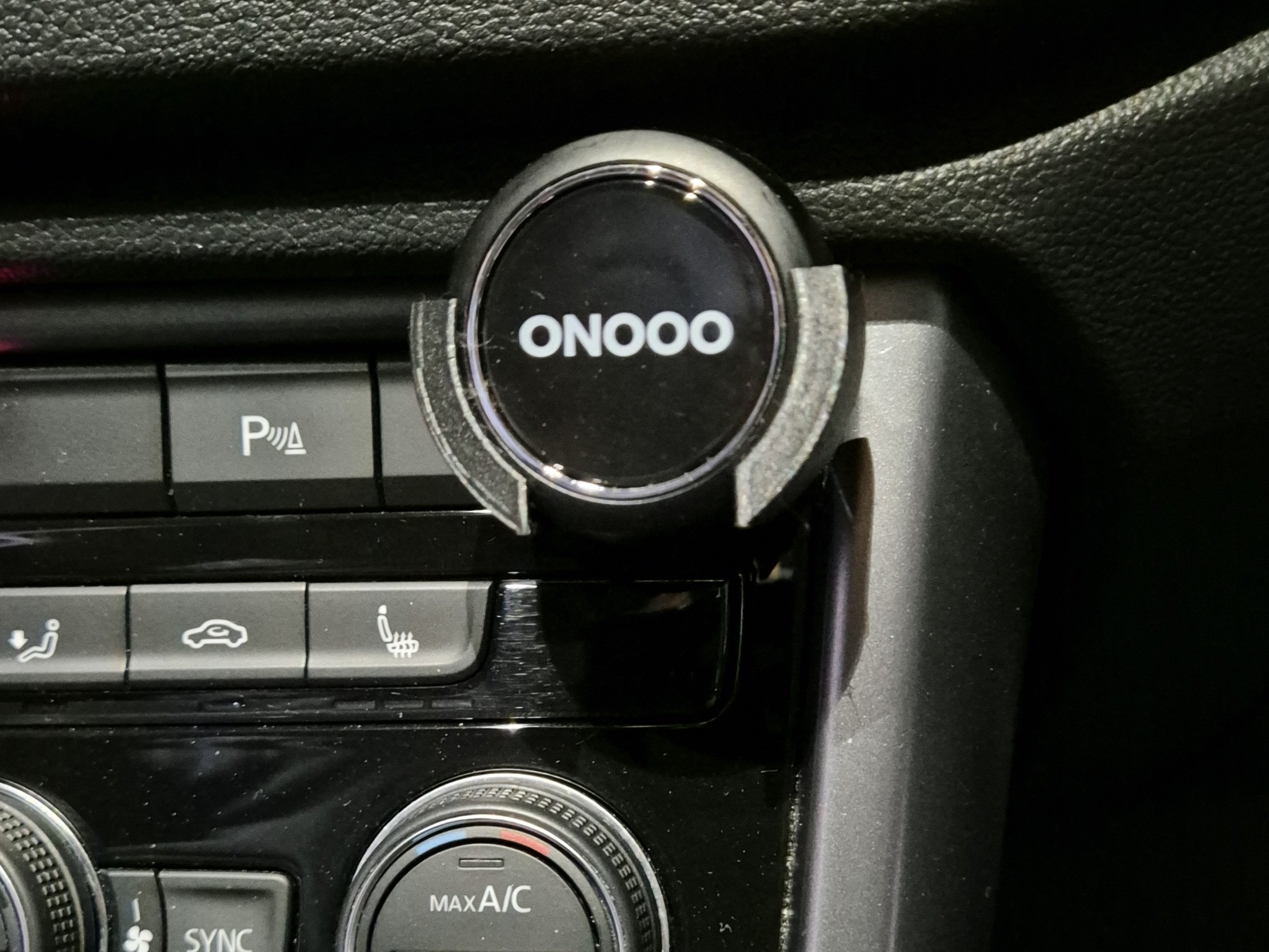 OOONO Holder