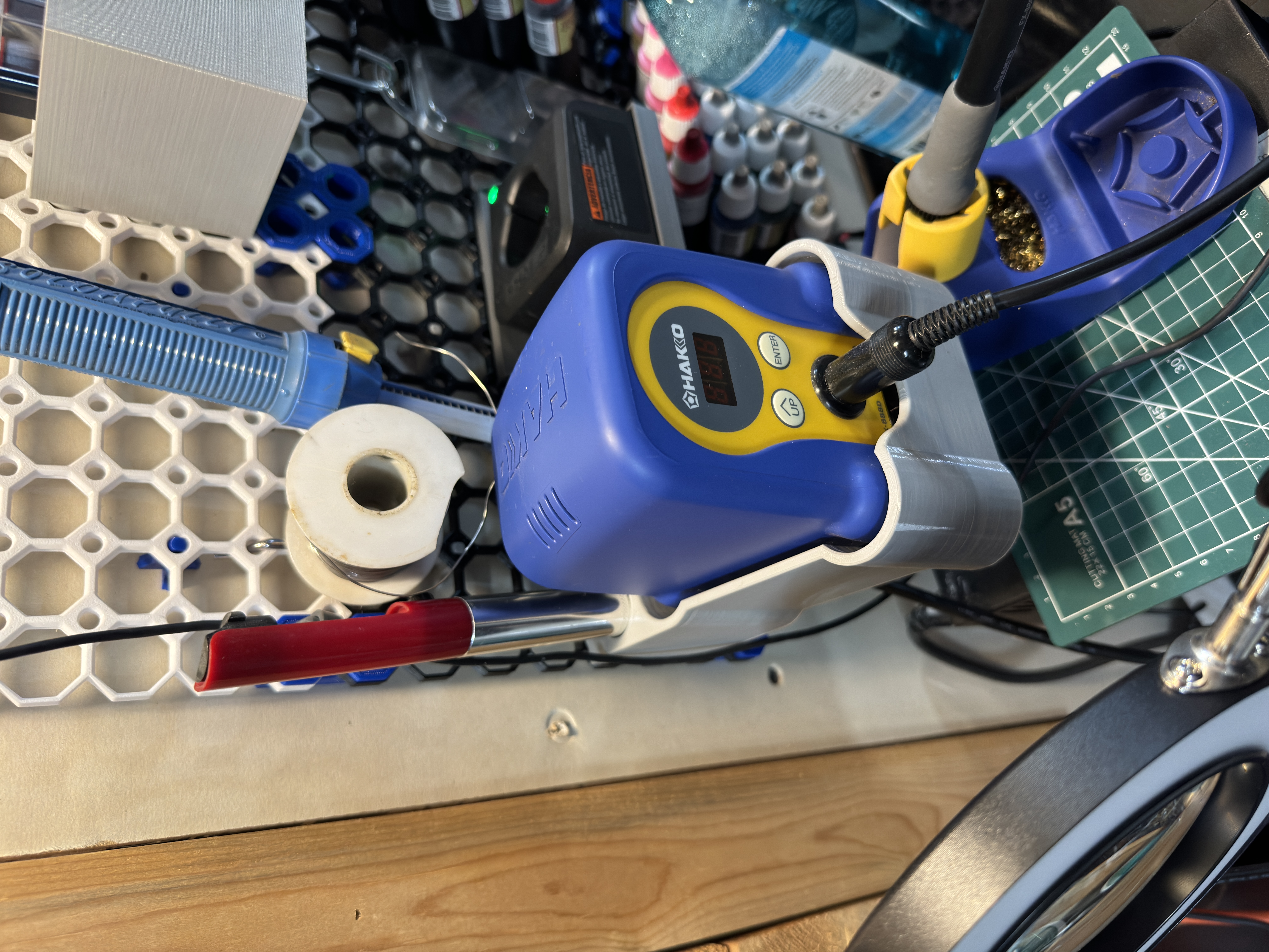 Multiboard Hakko Soldering Station Mount