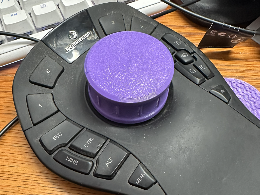 Replacement knob for a 3Dconnexion SpaceMouse Pro