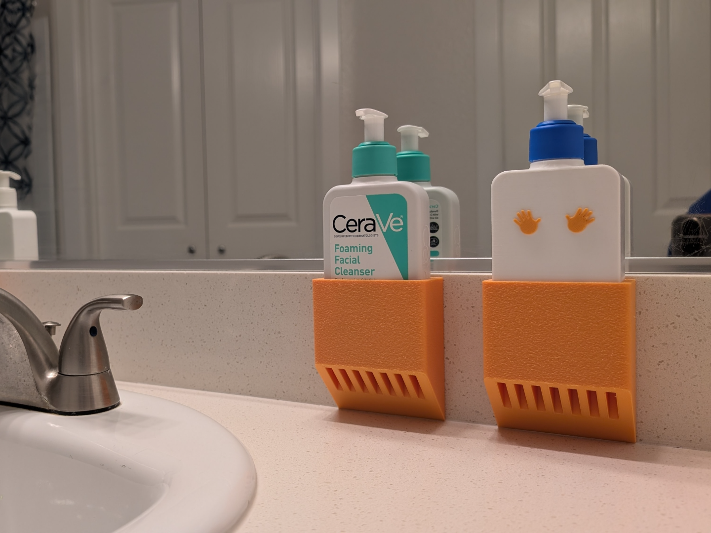 Bathroom Counter Top Organizer  (bottle included)