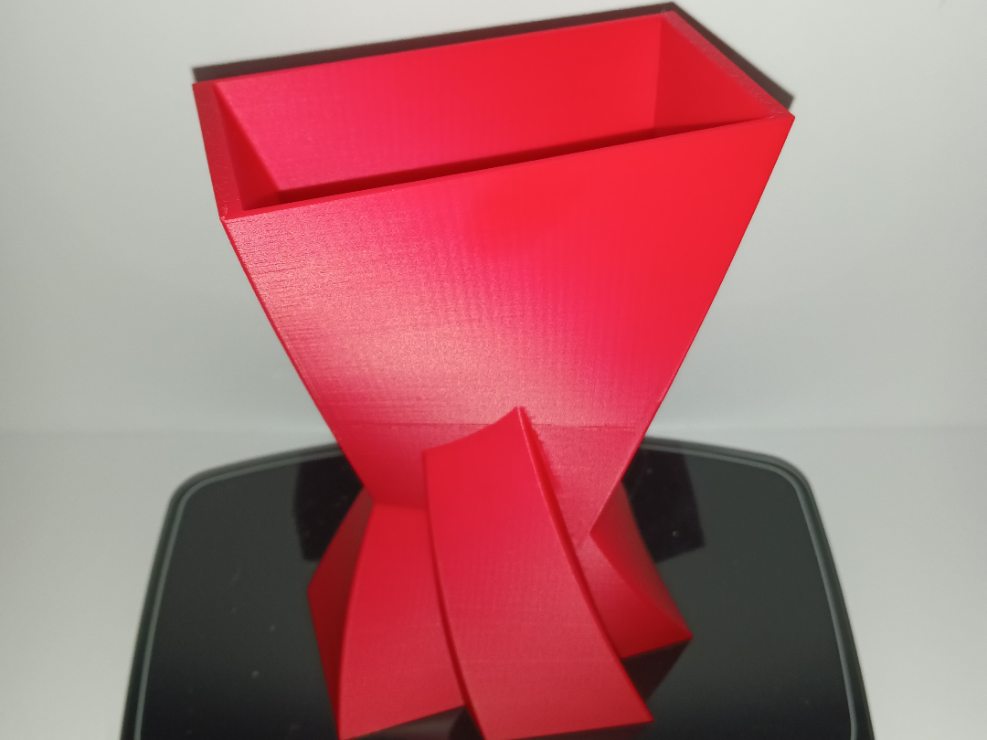 Rectanglar Twist Vase