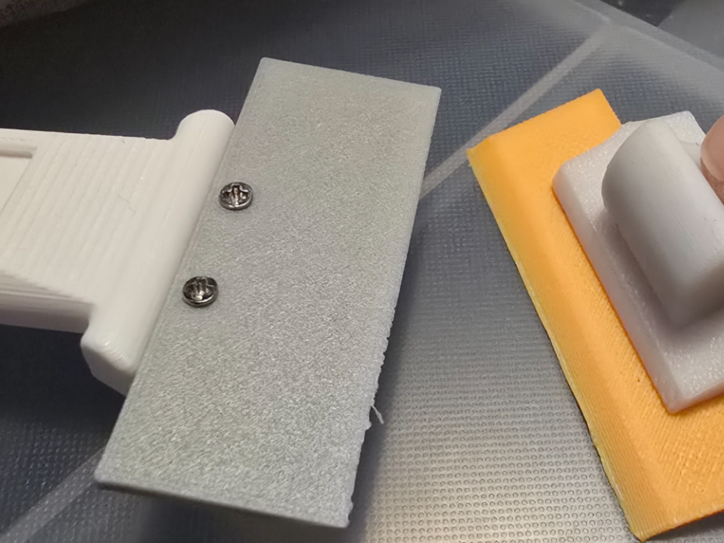 Bambu scraper sized for M2 self tapping screws