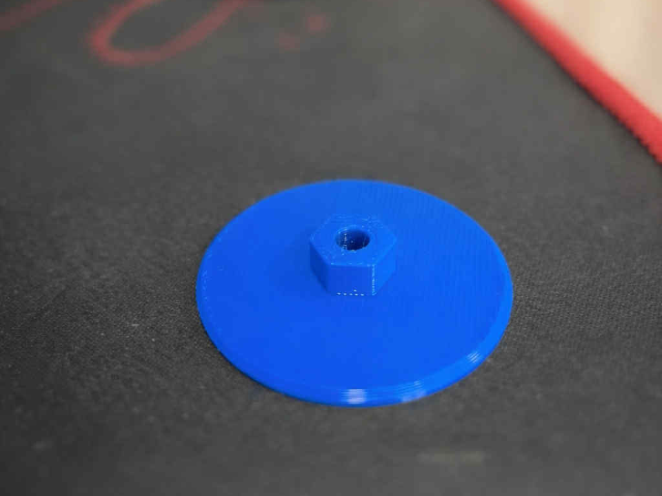 Plastic Mount for Wheel Arch Liners and Body Panel