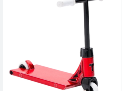 finger scoot deck