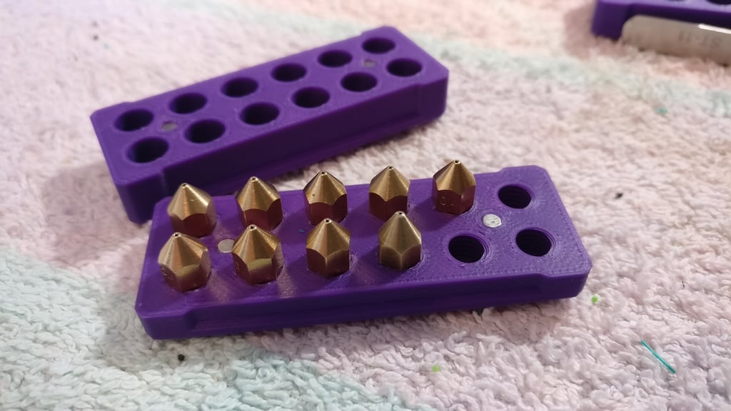 Nozzle holder 12 places v2 (m6 threaded)
