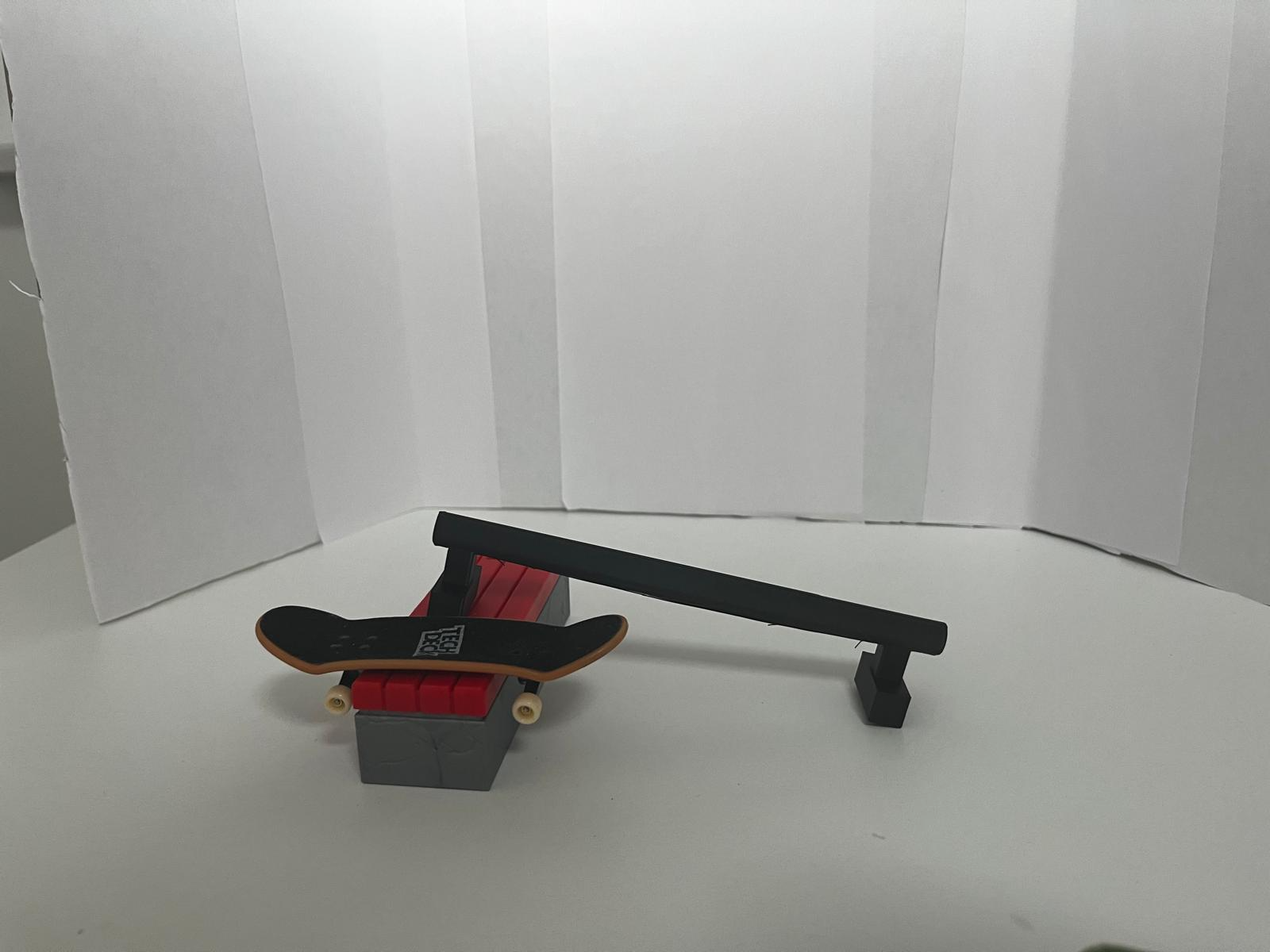 Fingerboard Grind Bar