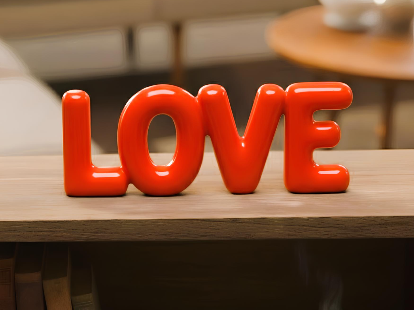LOVE - Modern Decor Glossy Edition