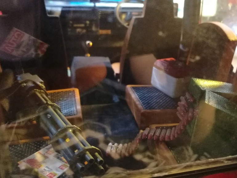 minigun and ammo boxes 1/10 scale
