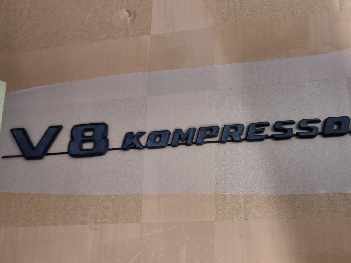 V8 Kompressor Badge Emblem