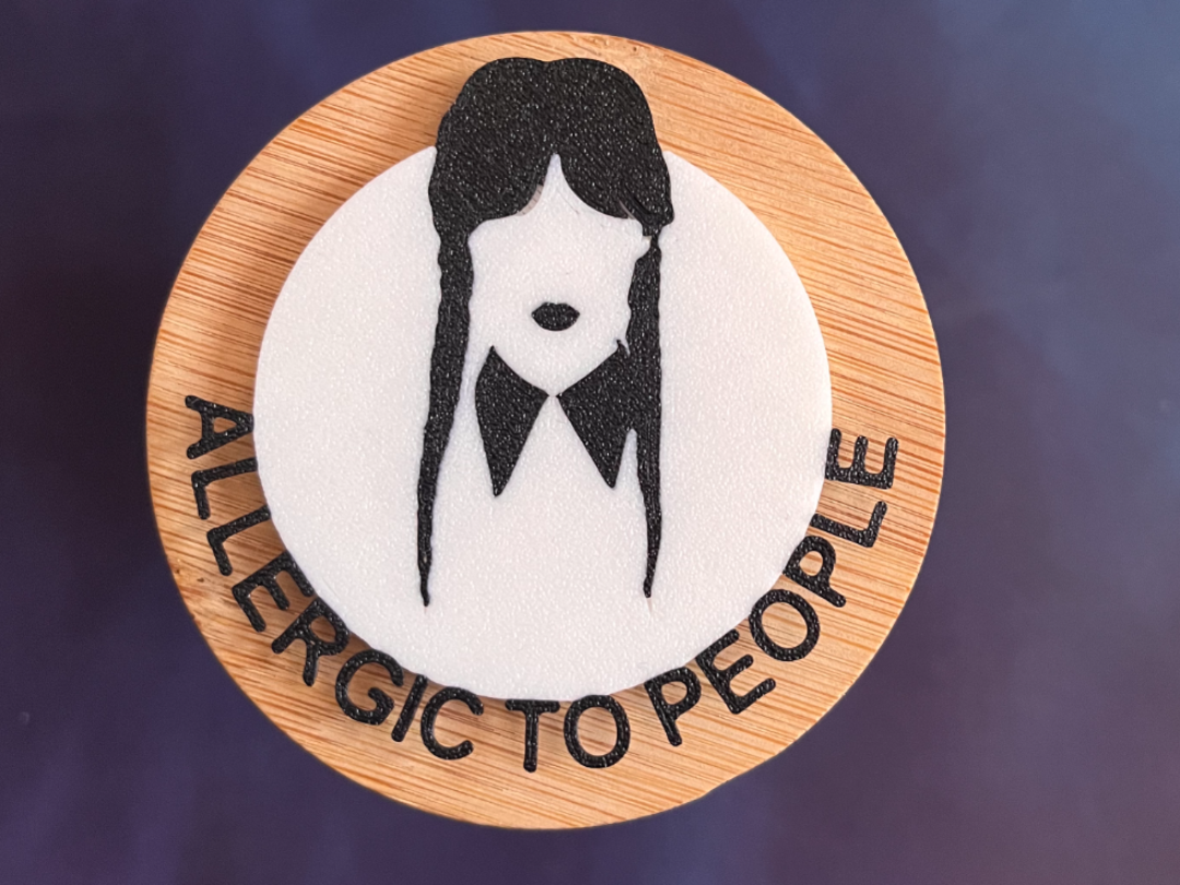 Mercoledì Addams - Allergic to people