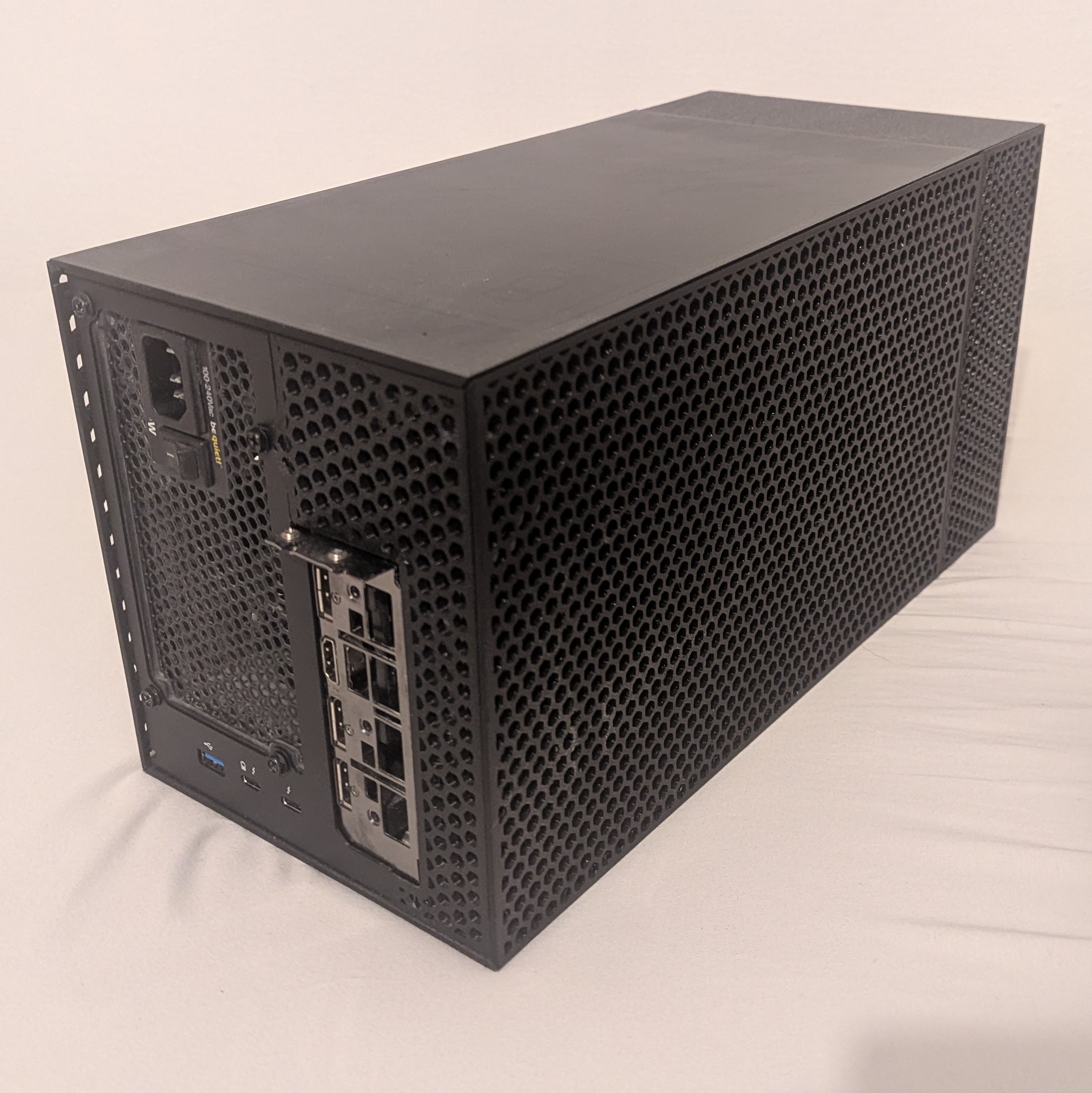 TH3P4G3 eGPU case enclosure