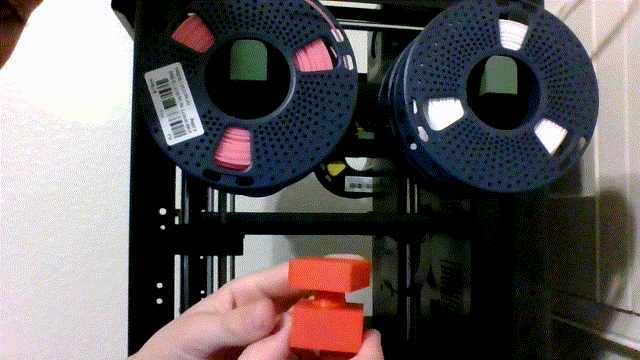 Spinny fidget game