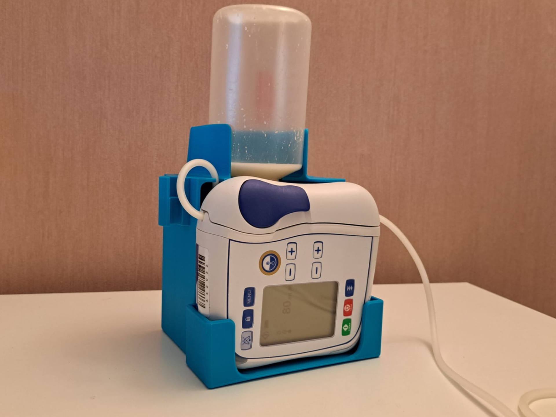 amika pump holder for 500 ml sterifeed  bottle